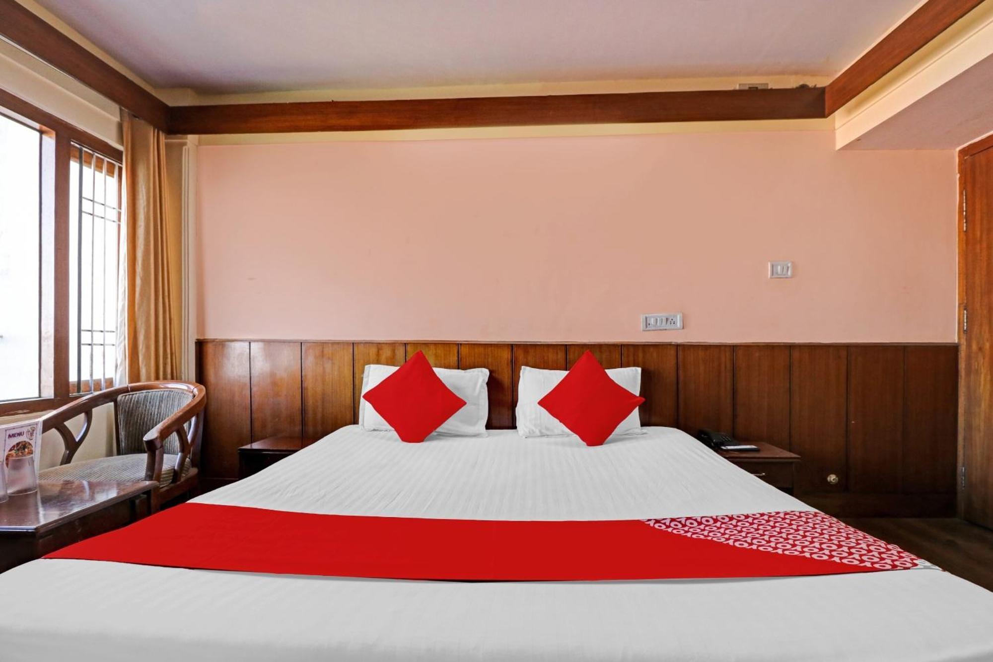 Flagship Hotel Yadgar 심라 외부 사진